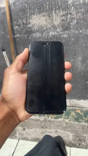 iPhone 15 128GB Preto Fosco
