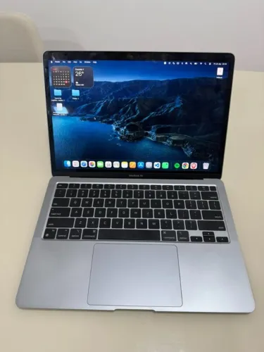 MacBook Air M1 2020 - 8GB RAM | 256GB SSD | Estado de Novo