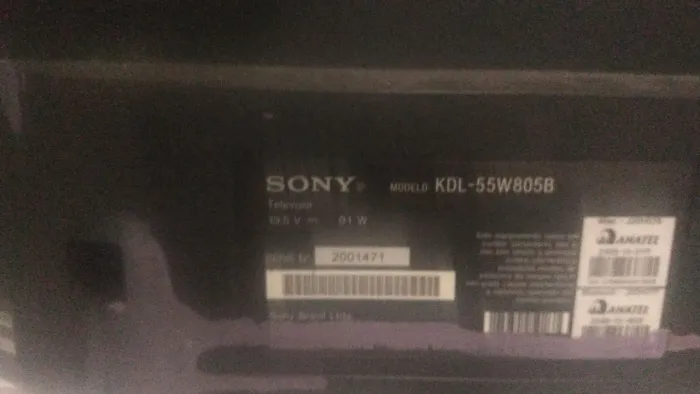 Vendendo uma TV Sony 55 polegadas com interferência na imagem 