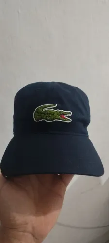 Boné Lacoste azul marinho original , usei poucas vezes