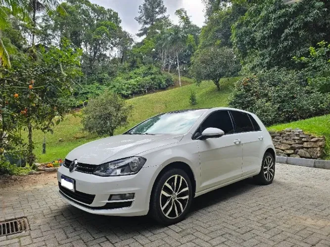 Volkswagen Golf Highline 1.4 TSI 140cv Aut. 2014