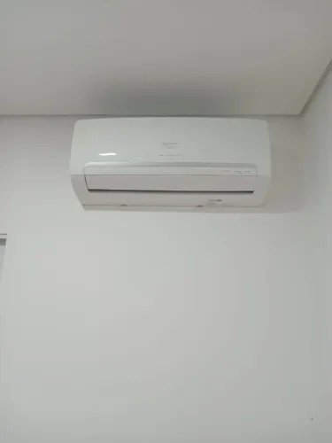 Ar-Condicionado Split Springer Midea Inverter 12.000 BTU - 1 Unidades