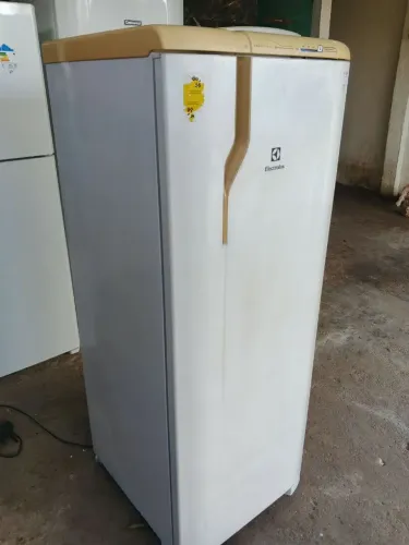 Geladeira Electrolux frost free