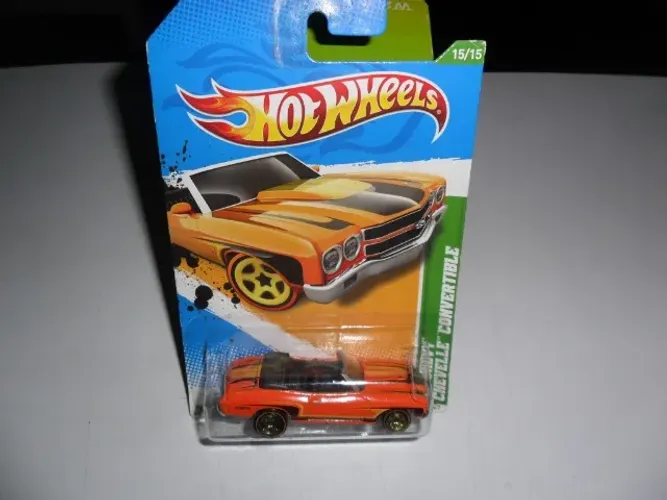 hot wheels T hunt 2012 lacrada na cartela