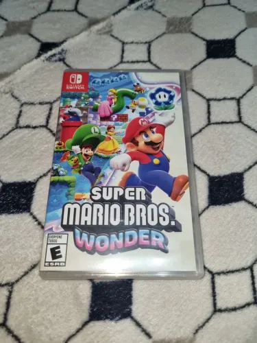 Super Mario Wonder media fisica