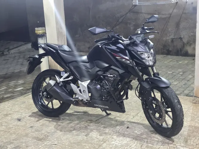 Cb300f 2024