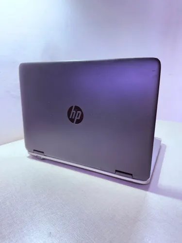 Promoção Notebook HP i5 de 6ª geração com 8 GB de memória RAM e SSD de 240 GB