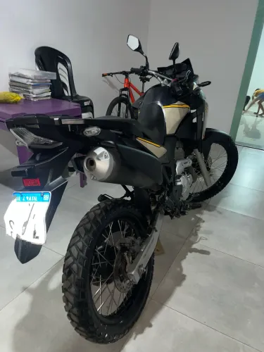 Honda Xre 300