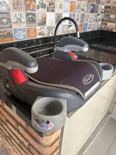 Vendo Assento Infantil GRACO de 15 a 32 kg