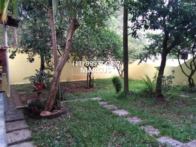 PARQUE DOS PRÍNCIPES | 500m² DE TERRENO | 261m² | 3 SUÍTES | ÁREA GOURMET | QUINTAL