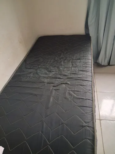 Bicama de solteiro com rodinhas
