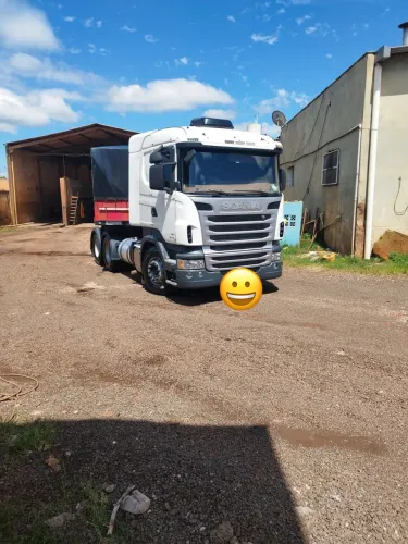 SCANIA 440 IMPECÁVEL