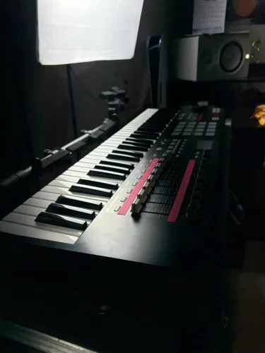 Controlador Akai Mpk 61 