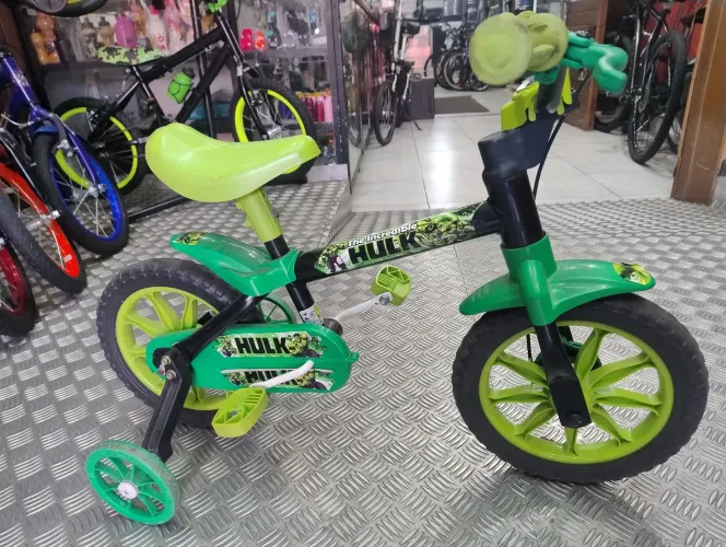 Aro 16 - Hulk - Ótimo Estado 