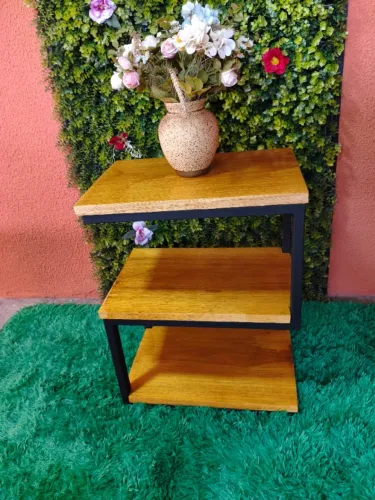 Mesa de canto em S