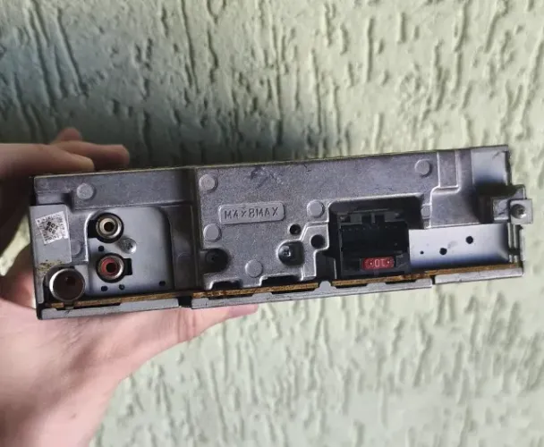Pioneer DEH-2050MP