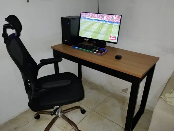 Estação de Trabalho + PC Completo Core i5 8gb Ram + Monitor 24" Polegadas