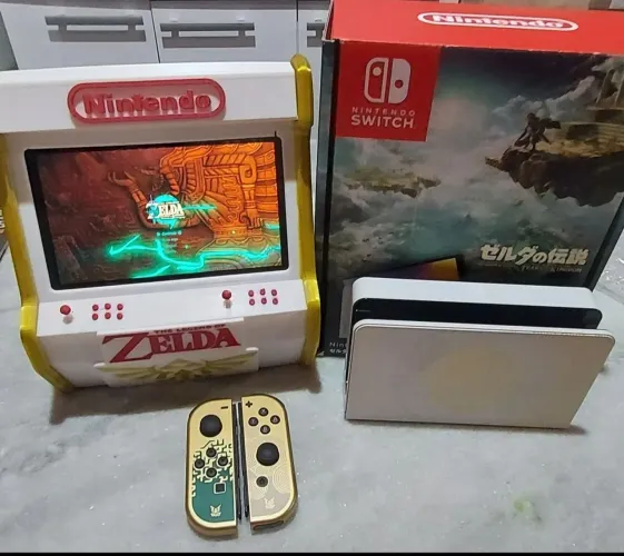 Nintendo Switch Oled 64gb Edição Zelda + suporte NOVO