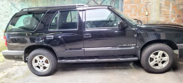 Chevrolet S10 Blazer DLX 2.4 MPFI 128cv 4P 2004