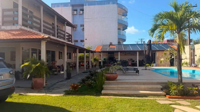 CASA PARA LOCAÇÃO EM SALINAS | 5 QUARTOS SENDO 3 SUÍTES | 10 A 15 VAGAS | SALINÓPOLIS