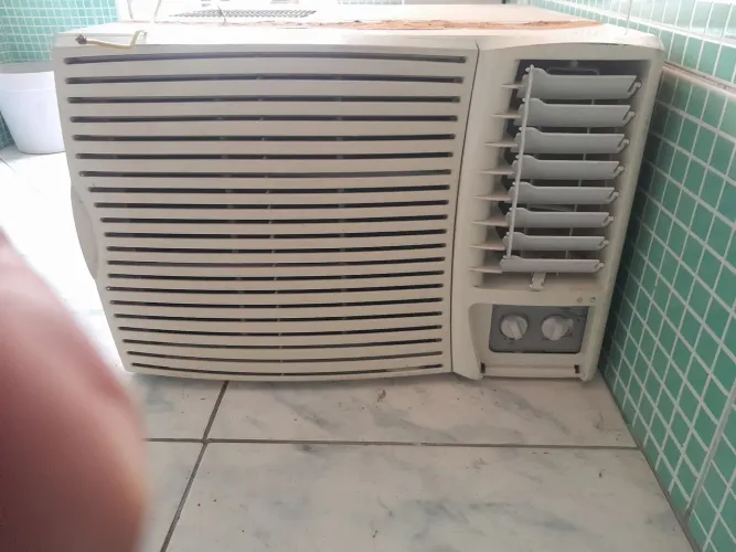 Ar condicionado 12000 btus, spriger ,de janela