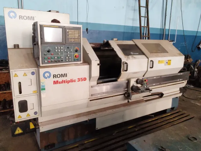 Torno CNC Romi Multiplic 35D