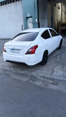 Nissan Versa 1.0 12V Flexstart 4P Mec. 2017