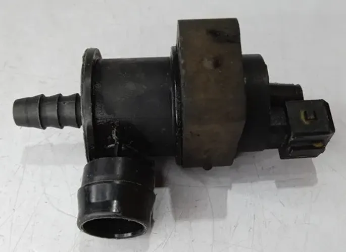 Válvula De Vácuo Volvo Xc60 3.0 2008 - 2014 / 8653857