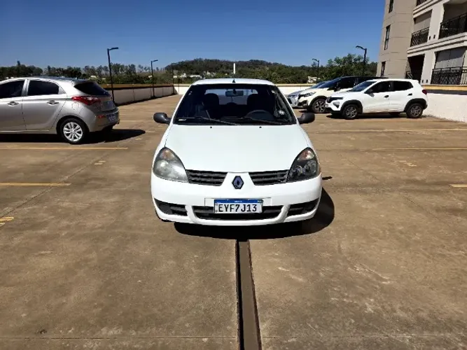 Renault Clio Hi-flex 1.0 16V 5P 2011