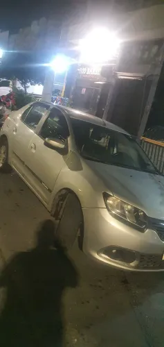 Renault Logan Expression Hi-flex 1.6 8V 4P 2016