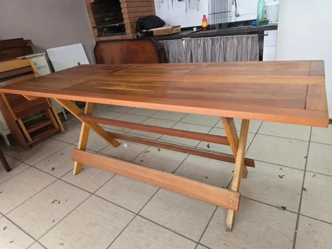 Mesa madeira maciça 