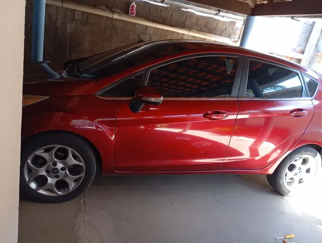 Ford Fiesta SE 1.6 16V Flex 5P 2013