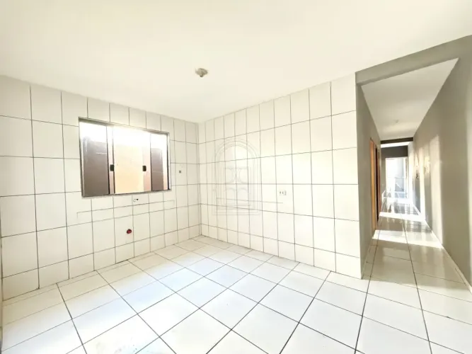 Casa 3 Quartos(1 Suíte) | Próximo à Uninga