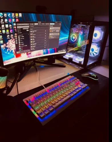 PC Gamer Completo Ryzen 7 5700X + RX 6600 + Monitor 180Hz