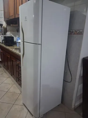 Geladeira Electrolux frost free