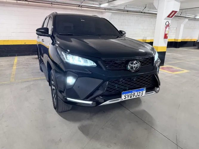 Toyota Hilux SW4 Diamond 2.8 TB 4X4 Die. Aut. 2024