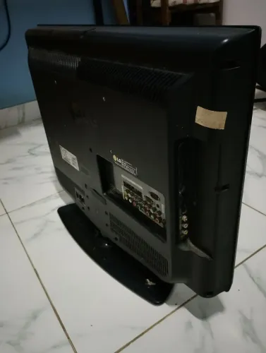 Monitor 21 polegadas LG - Apenas retirada de peças.