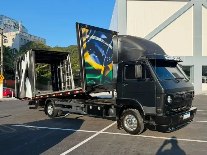 8-150 E Delivery Plus 2p (diesel) Plataforma Guincho