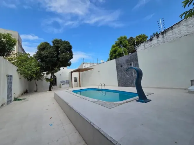 CASA NA ZONA SUL DE ARACAJU, PRÓXIMO ÀS PRAIAS!