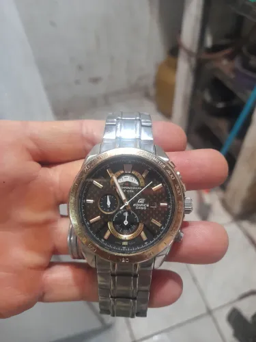 Vendo um relógio casio cronógrafo funcionando perfeitamente