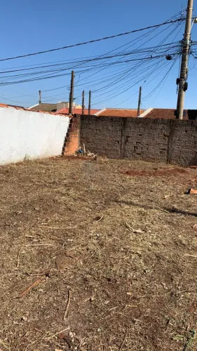 Terreno de 307m² murado à venda - Planalto Verde