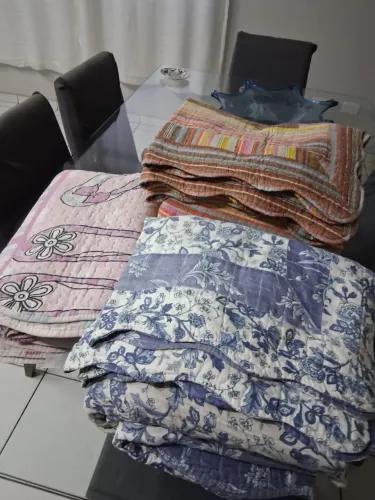 três colchas cama queen