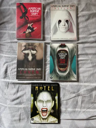 American Horror Story - temporadas 1 a 5 (boxes orginais)