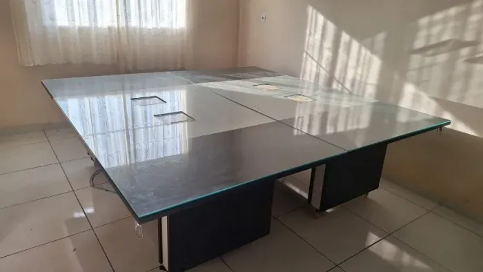 2 MESAS DE REUNIÃO