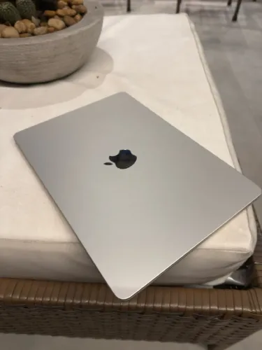 MacBook Air m2 16gb, ssd 256gb (2024)