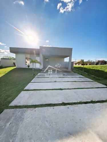 Casa com 3 dormitórios à venda, 175 m² por R$ 650.000 - Ninho Verde II - Pardinho/SP