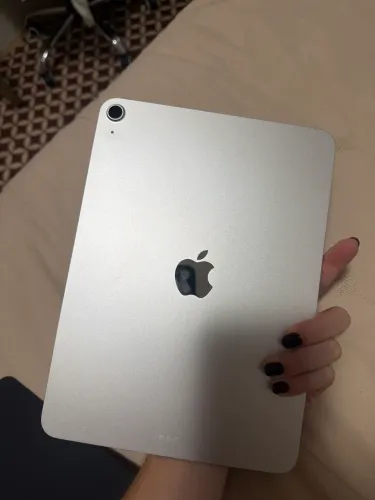 iPad Air M3 com chip e Wi-Fi