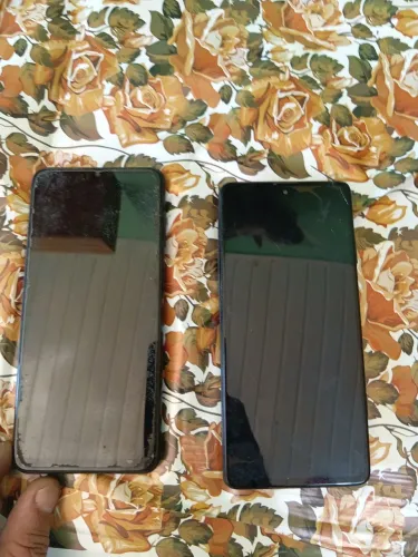Celular quebrado
