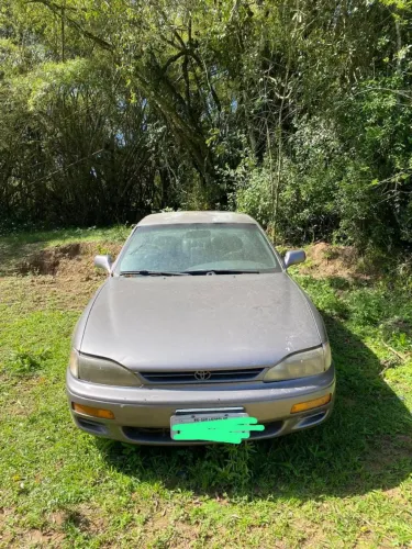 Toyota Camry LE 1995