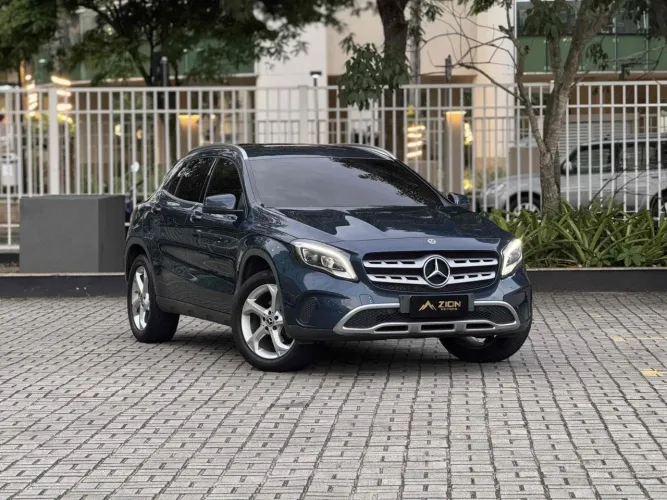 Mercedes-Benz GLA 200 Adv. 1.6/1.6 TB 16V Flex Aut. 2020